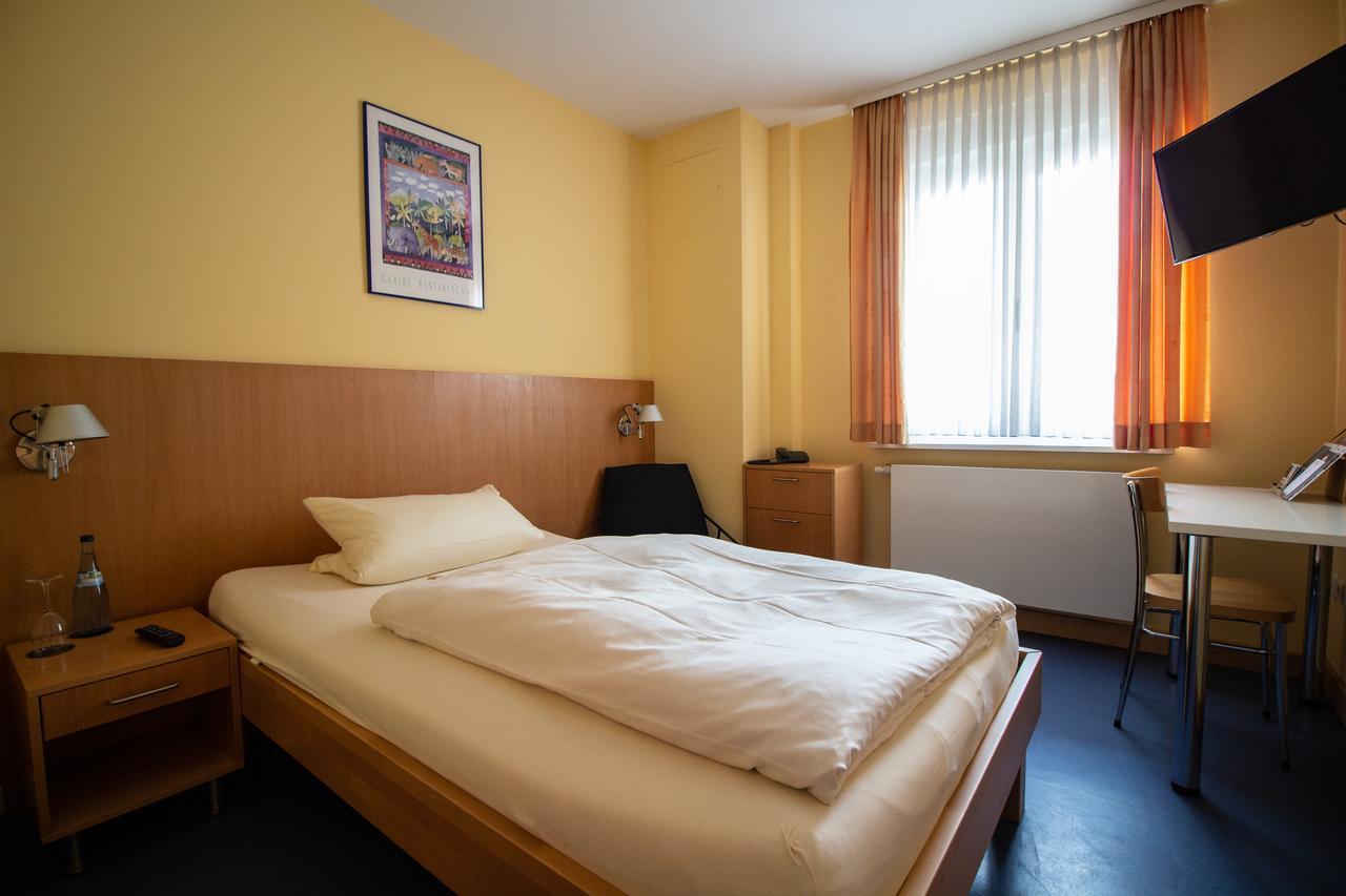 Hotel Goldene Gans Mannheim Zewnętrze zdjęcie