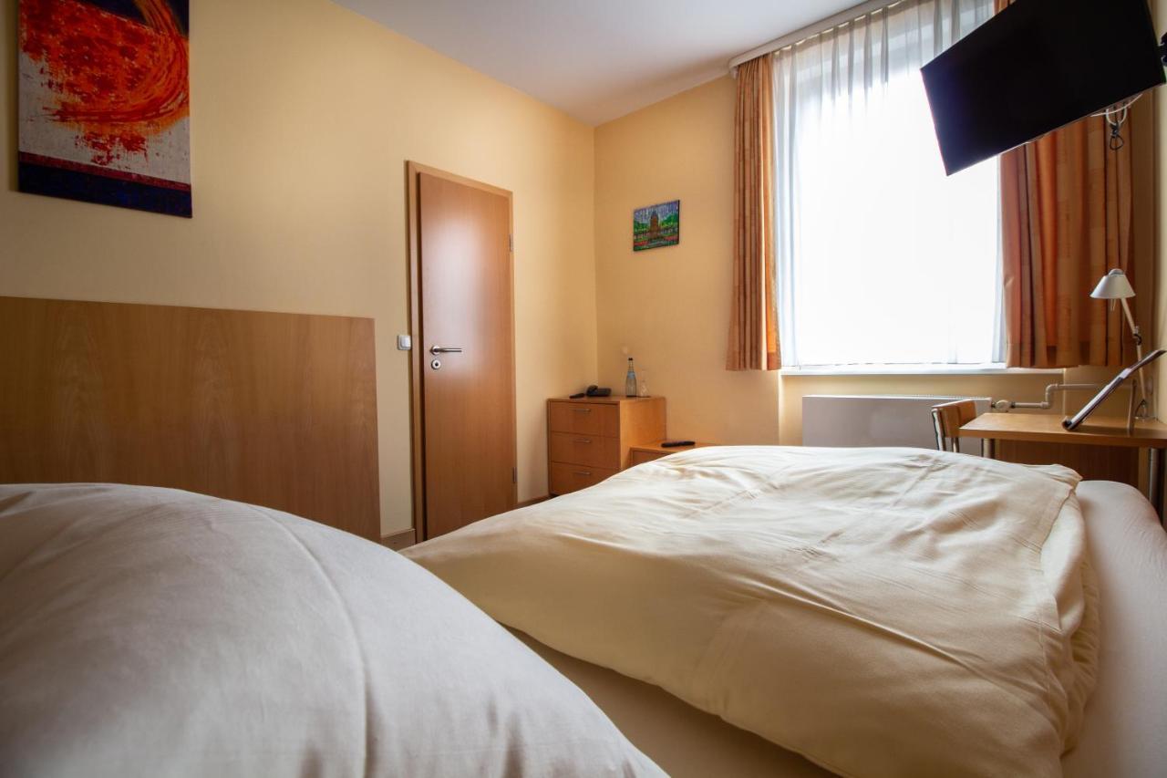 Hotel Goldene Gans Mannheim Zewnętrze zdjęcie